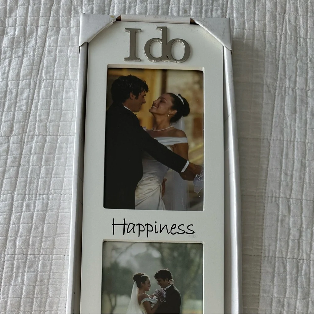 NIB Wedding 3 Photo Hanging Frame 4x6